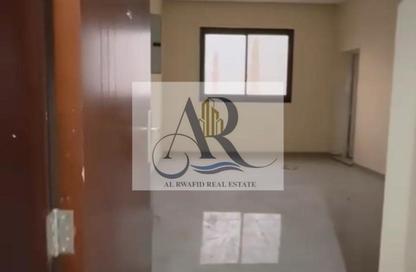 Labor Camp - Studio - 7+ Bathrooms for rent in Al Jurf Industrial 2 - Al Jurf Industrial - Ajman