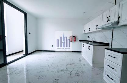 Apartment - Studio - 1 Bathroom for rent in Muwaileh - Sharjah