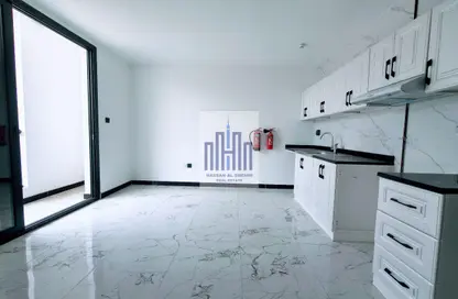 Apartment - Studio - 1 Bathroom for rent in Muwaileh - Sharjah