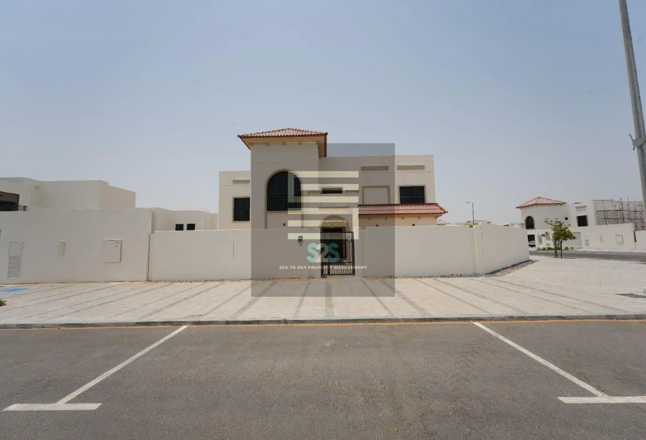 166523202 - Property Main Image