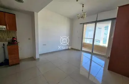 Apartment - 1 Bathroom for rent in Lakeside Tower B - Lakeside Residence - Dubai Production City (IMPZ) - Dubai