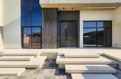 Villa - 5 Bedrooms - 7 Bathrooms for rent in Al Aweer 1 - Al Aweer - Dubai