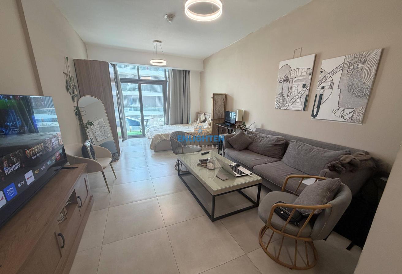 FULLY FURNISHED | MODERN LAYOUT | LUXURY LIVING photo 5