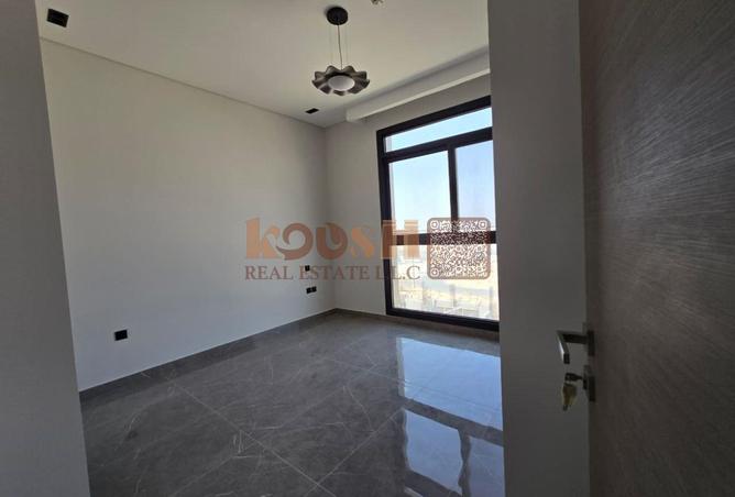 79005489 - Property Image 2