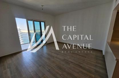 Apartment - 2 Bedrooms - 2 Bathrooms for rent in Waters Edge - Yas Island - Abu Dhabi
