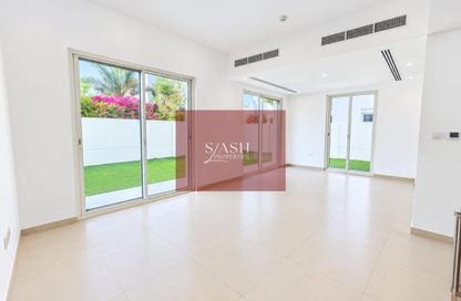 Townhouse - 4 - 5 for rent in Arabella Townhouses 3 - Arabella Townhouses - Mudon - Dubai