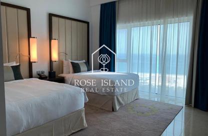 Apartment - 2 - 3 for sale in Fairmont Marina Residences - The Marina - Abu Dhabi