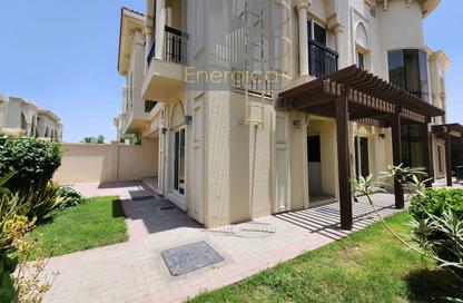 Villa - 5 Bedrooms - 6 Bathrooms for rent in Umm Suqeim 1 Villas - Umm Suqeim 1 - Umm Suqeim - Dubai