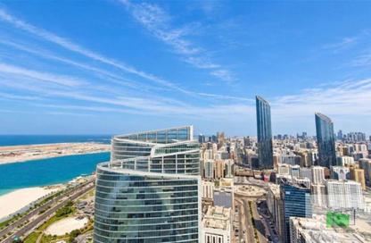 Apartment - 3 - 4 for rent in Landmark Tower - Corniche Road - Abu Dhabi