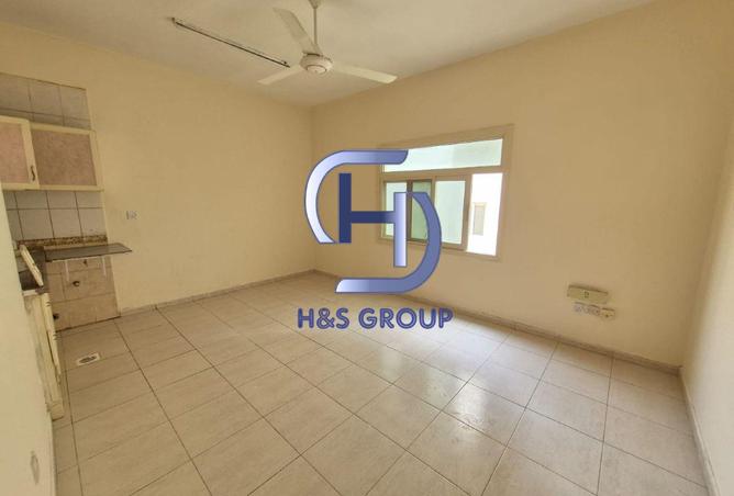 75410392 - Property Image 3