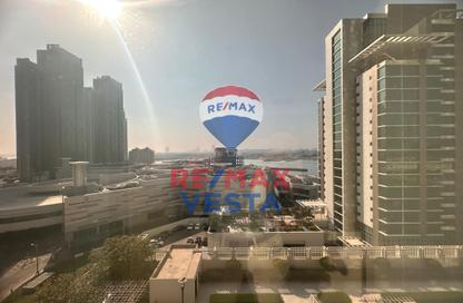 Apartment - 2 Bedrooms - 3 Bathrooms for rent in Tala Tower - Marina Square - Al Reem Island - Abu Dhabi
