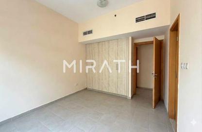 Apartment - 2 - 3 for rent in Abdul Rahim Mohd Al Zarooni Building - Al Mankhool - Bur Dubai - Dubai