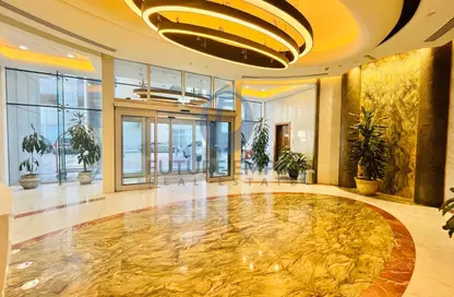 Apartment - 3 Bedrooms - 5 Bathrooms for rent in Downtown Dubai - Dubai