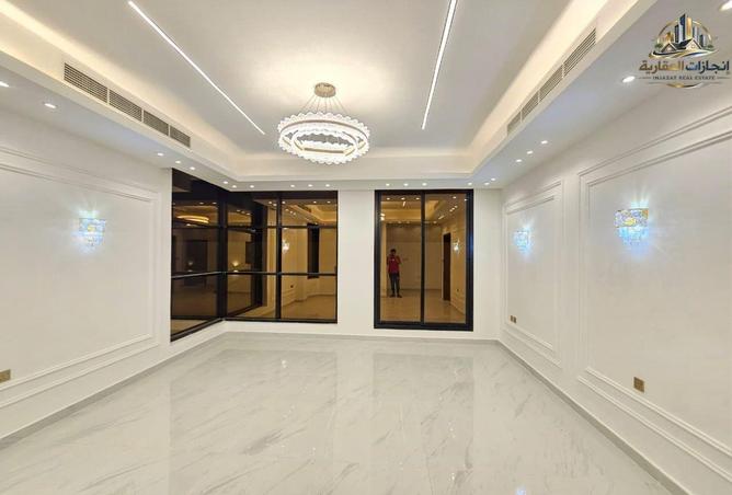 79843860 - Property Image 3