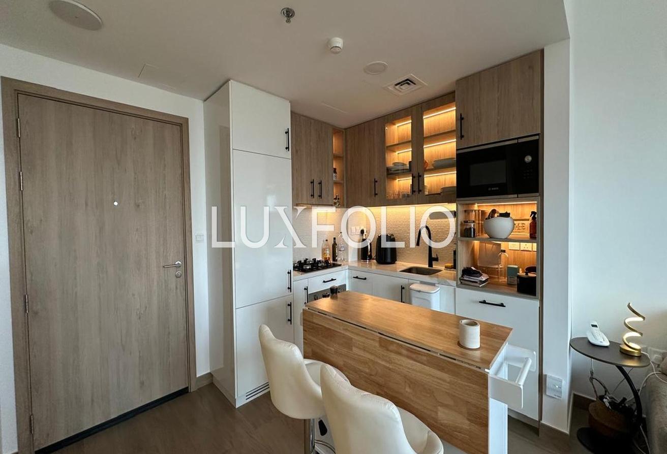 Furnished | High Floor | Sunset View photo 5