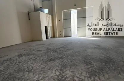 مستودع - استوديو - 2 حمامات للايجار في أم الثعوب - أم القيوين