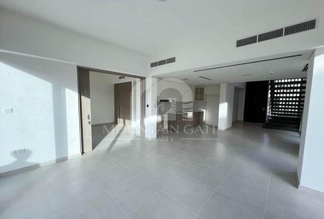 74253710 - Property Image 2