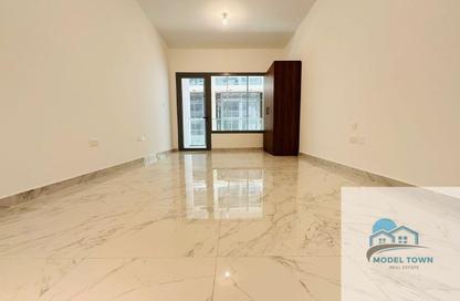 Apartment - Studio - 1 Bathroom for rent in Oasis 1 - Oasis Residences - Masdar City - Abu Dhabi