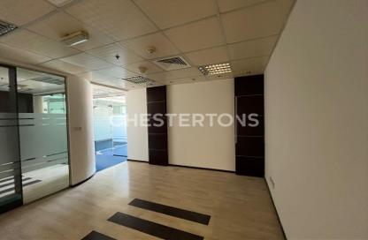 Office Space - Studio for rent in Building 47 - Dubai Healthcare City - Bur Dubai - Dubai