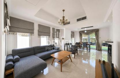 Villa - 3 Bedrooms - 3 Bathrooms for rent in Springs 4 - The Springs - Dubai