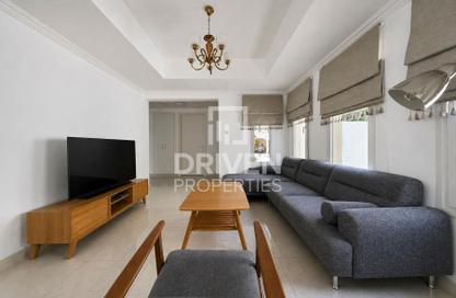 Villa - 3 Bedrooms - 3 Bathrooms for rent in Springs 4 - The Springs - Dubai