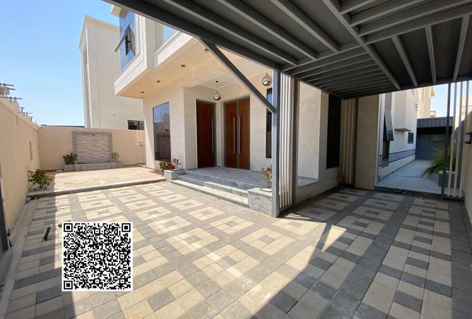 127925307 - Property Image 2