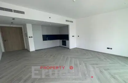 شقة - غرفة نوم - 1 حمام للايجار في بنينسولا ثري - بنينسولا - الخليج التجاري - دبي