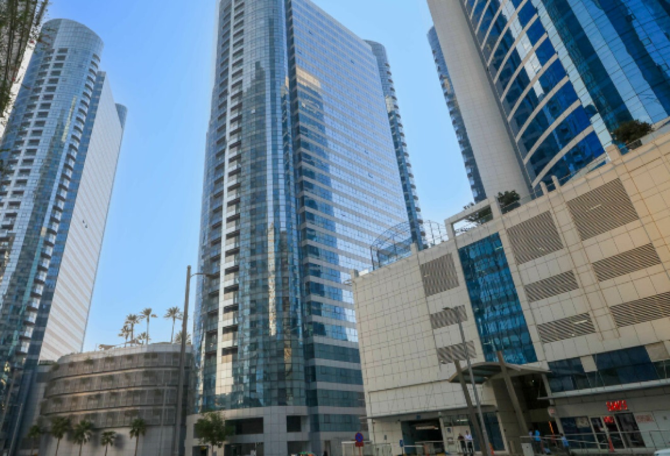 Stunning 1BR | High Floor | Prime Location