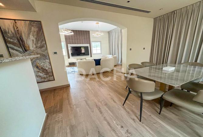 83660139 - Property Image 3