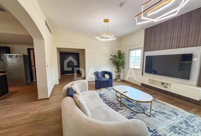 83660139 - Property Image 2