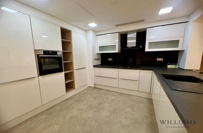 Apartment - 2 Bedrooms - 4 Bathrooms for rent in Marina Residences 1 - Marina Residences - Palm Jumeirah - Dubai