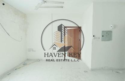 Apartment - 1 - 1 for rent in Fire Station Road - Muwaileh - Sharjah