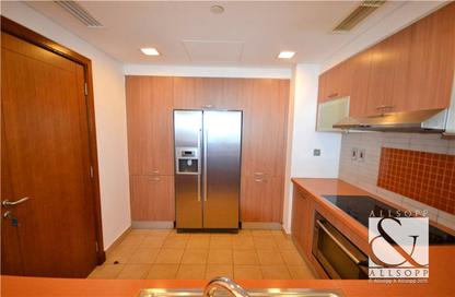 Apartment - 2 - 2 for rent in Marina Residences 3 - Marina Residences - Palm Jumeirah - Dubai