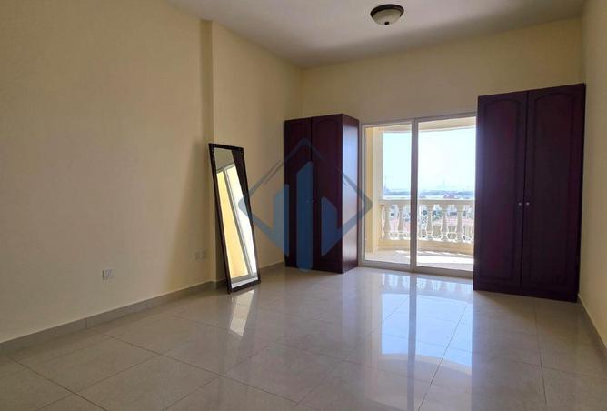 73851935 - صورة العقار 3