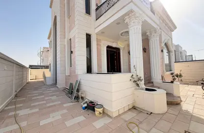 Apartment - 4 Bedrooms - 5 Bathrooms for rent in Tilal City A - Tilal City - Sharjah