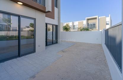 Townhouse - 5 - 4 for sale in La Rosa 4 - La Rosa - Villanova - Dubai Townhouse - 5 - 4 for sale in La Rosa 4 - La Rosa - Villanova - Dubai