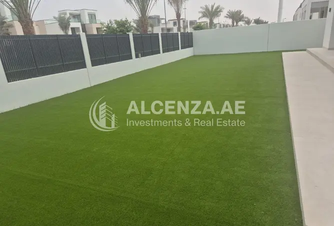 158700321 - صورة العقار 2