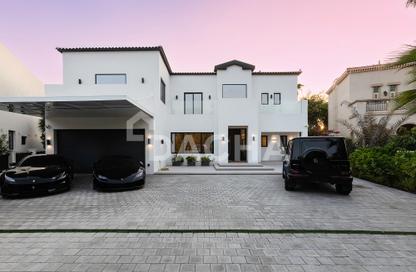 Villa - 5 - 6 for sale in Entertainment Foyer - Oasis Clusters - Jumeirah Islands - Dubai