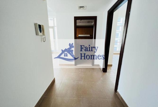 108182305 - Property Image 3