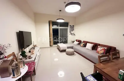 شقة - غرفة نوم - 2 حمامات للبيع في برج ميداليست - مدينة دبي الرياضية - دبي