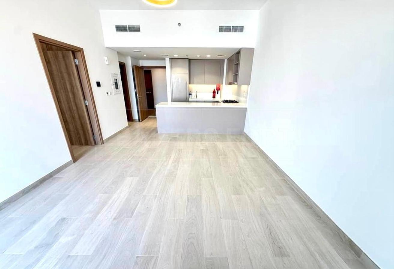 Brand New Building | High Floor | Ready To Move photo 9