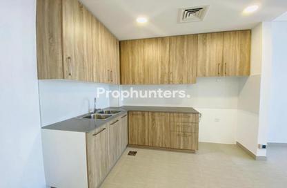 Apartment - 2 Bedrooms - 2 Bathrooms for rent in Parkviews - Town Square - Dubai
