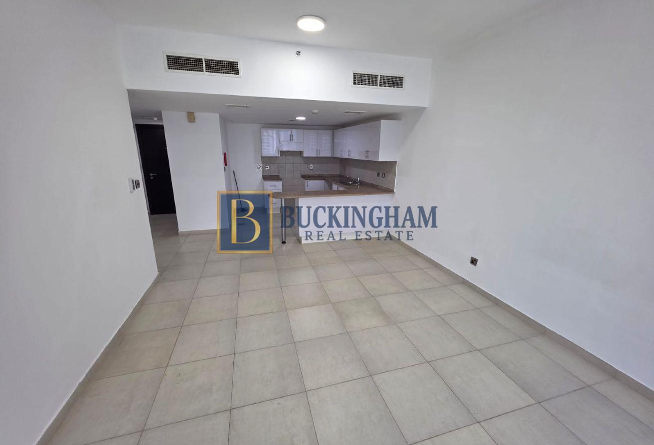 2BR Lake View | Vacant Now I Dubai Arch JLT photo 8