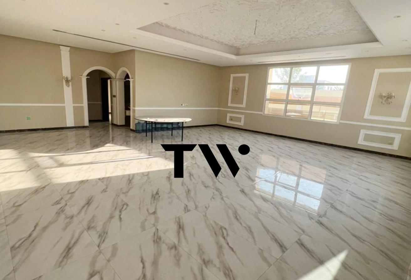 4BR + MAIDS | Independent Villa | VACANT photo 2