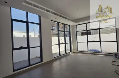 فيلا - 4 غرف نوم - 7 حمامات للبيع في حوشي - البادي - الشارقة