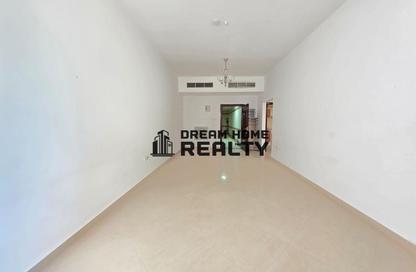 Apartment - 1 - 2 for rent in New Al Taawun Road - Al Taawun - Sharjah Apartment - 1 - 2 for rent in New Al Taawun Road - Al Taawun - Sharjah