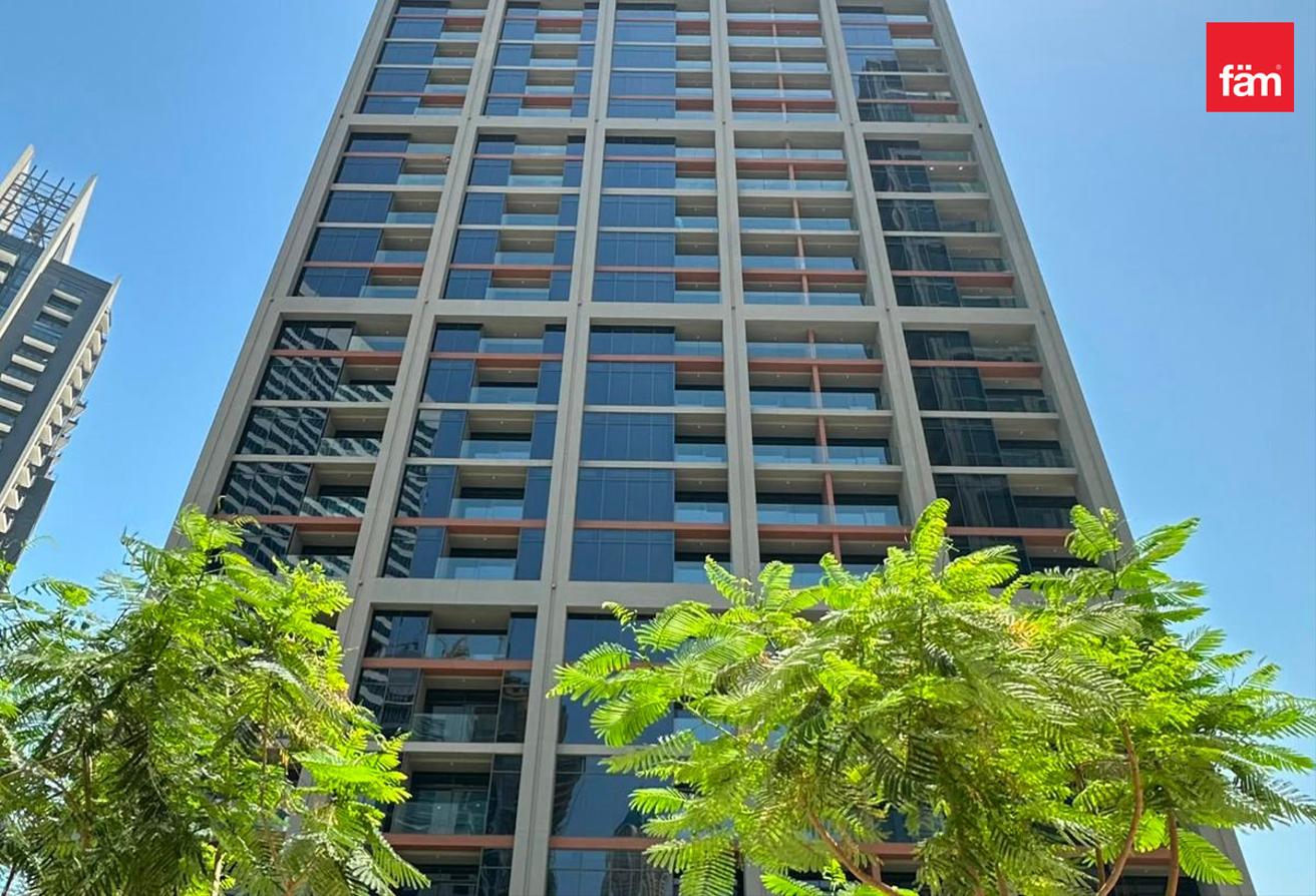 Upgraded | Very High Floor | Best Canal View photo 28