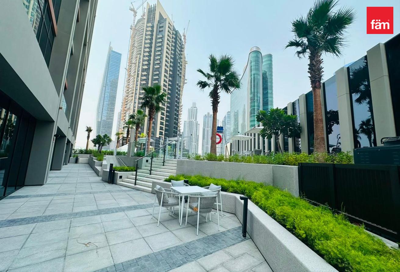 Upgraded | Very High Floor | Best Canal View photo 25