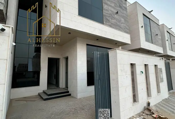 145544068 - Property Image 3