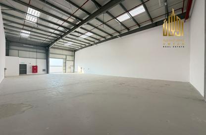 Warehouse - Studio for rent in Al Jlail - Al Sajaa - Sharjah